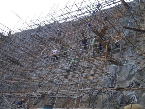新源公路桩基检测