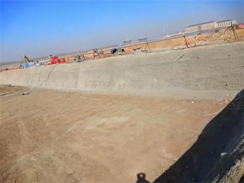 新源高铁桩基础建设